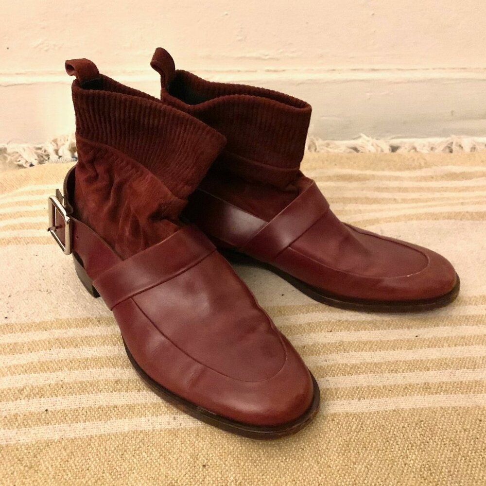 PIERRE HARDY - Wine/Burgundy suede "faux sock" buckled oxfords - Size 38